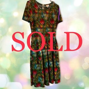 Floral Lularoe Amelia Dress w/pockets